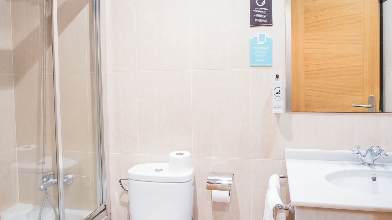Photo of Bathroom in Santiago de Compostela City Centre