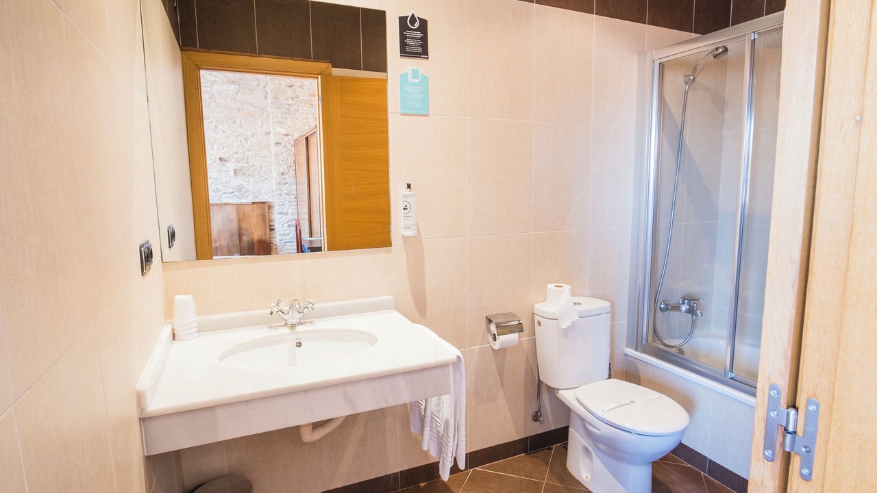 Photo of Bathroom in Santiago de Compostela City Centre