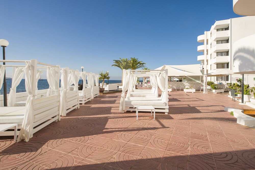 Photo of Outdoor in Figueretas
