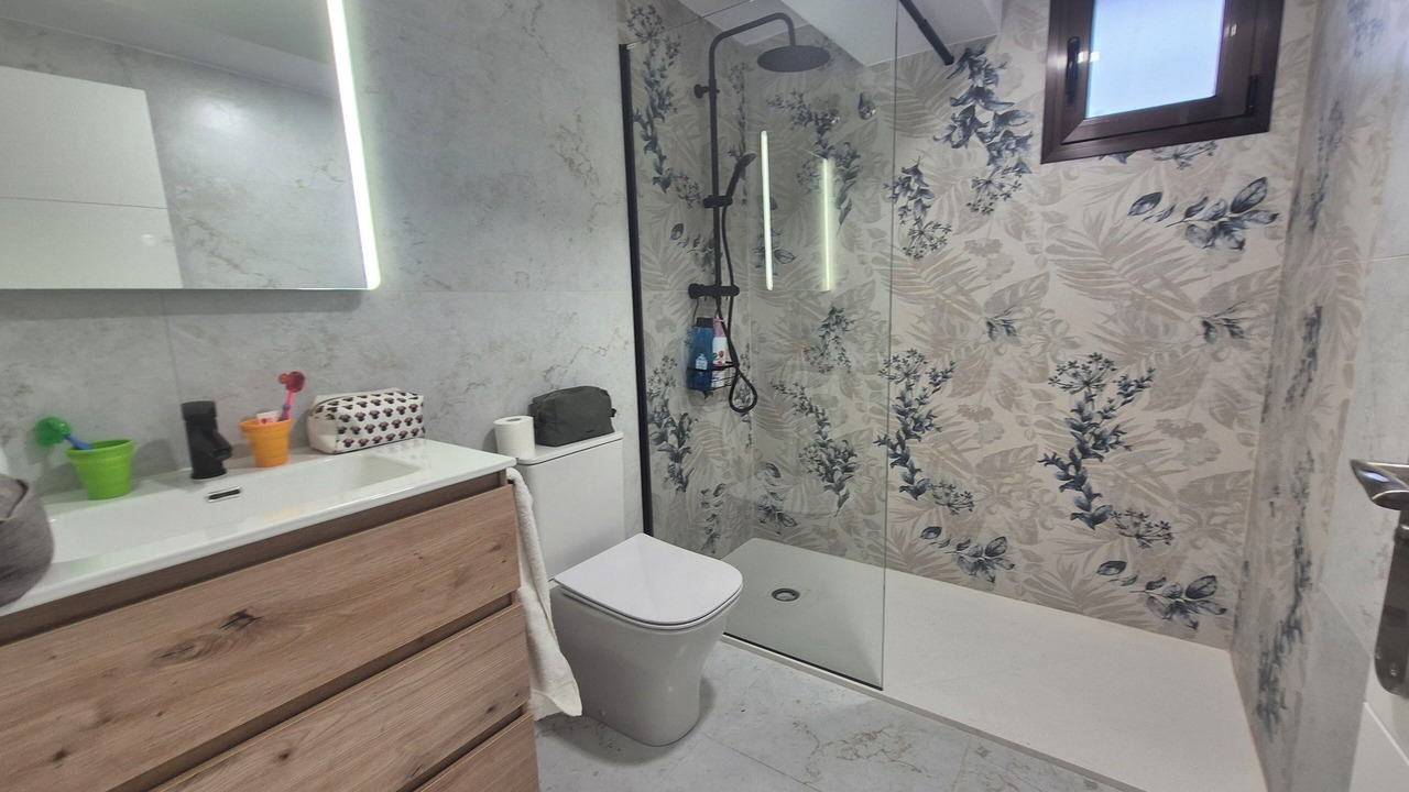 Photo of Bathroom in El Viso de San Juan