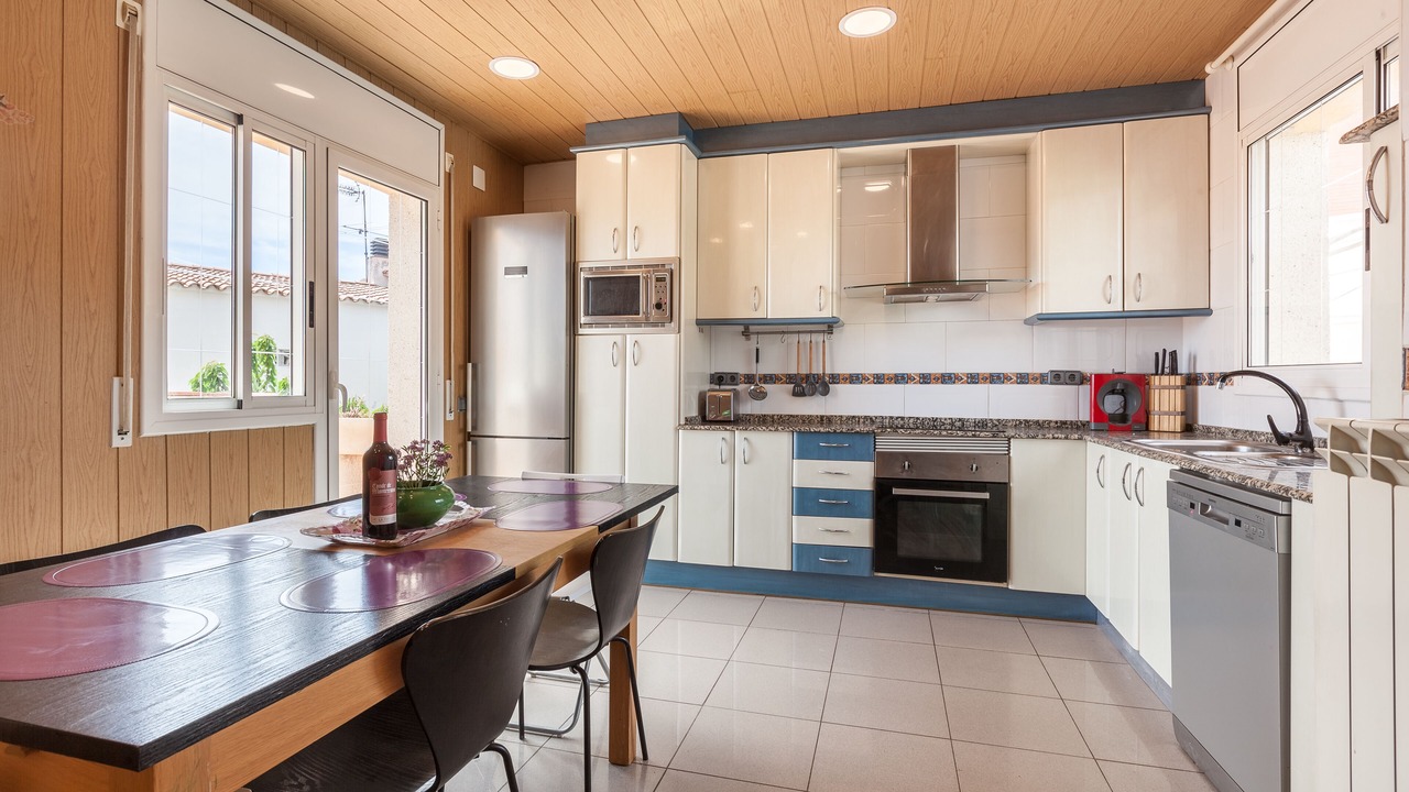 Photo of Kitchen in Corbera De Llobregat