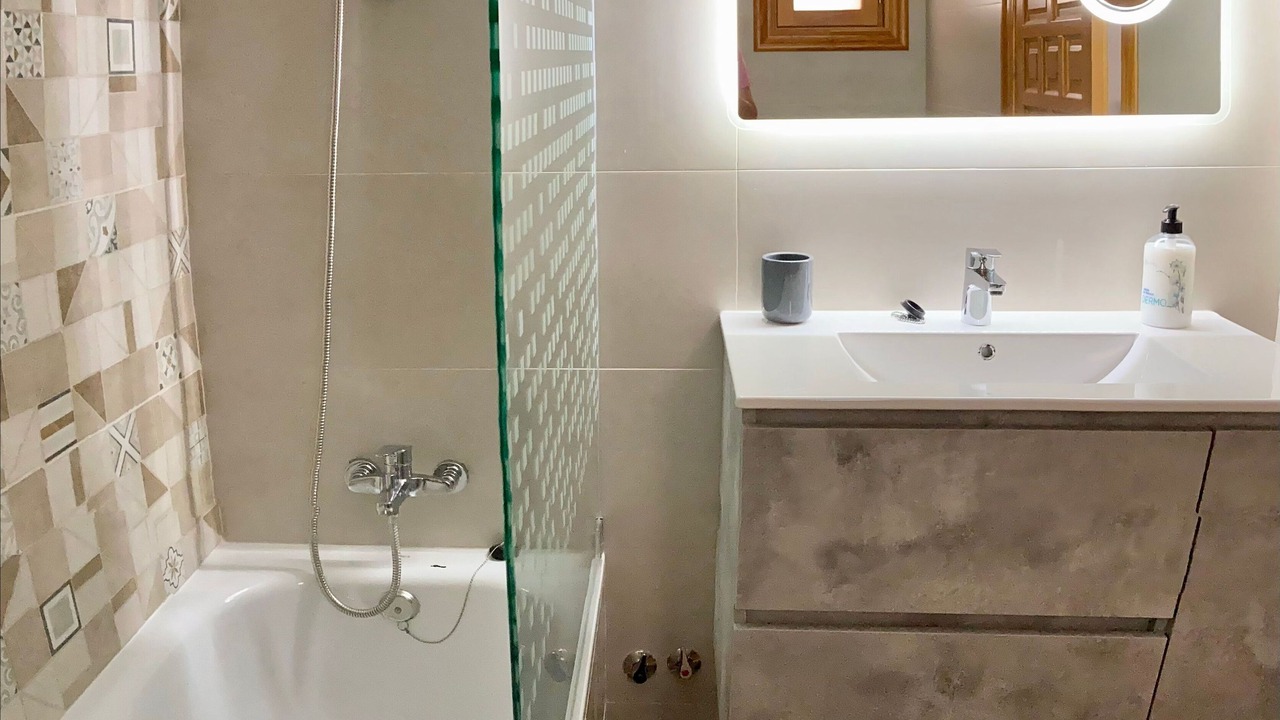 Photo of Bathroom in El Peral