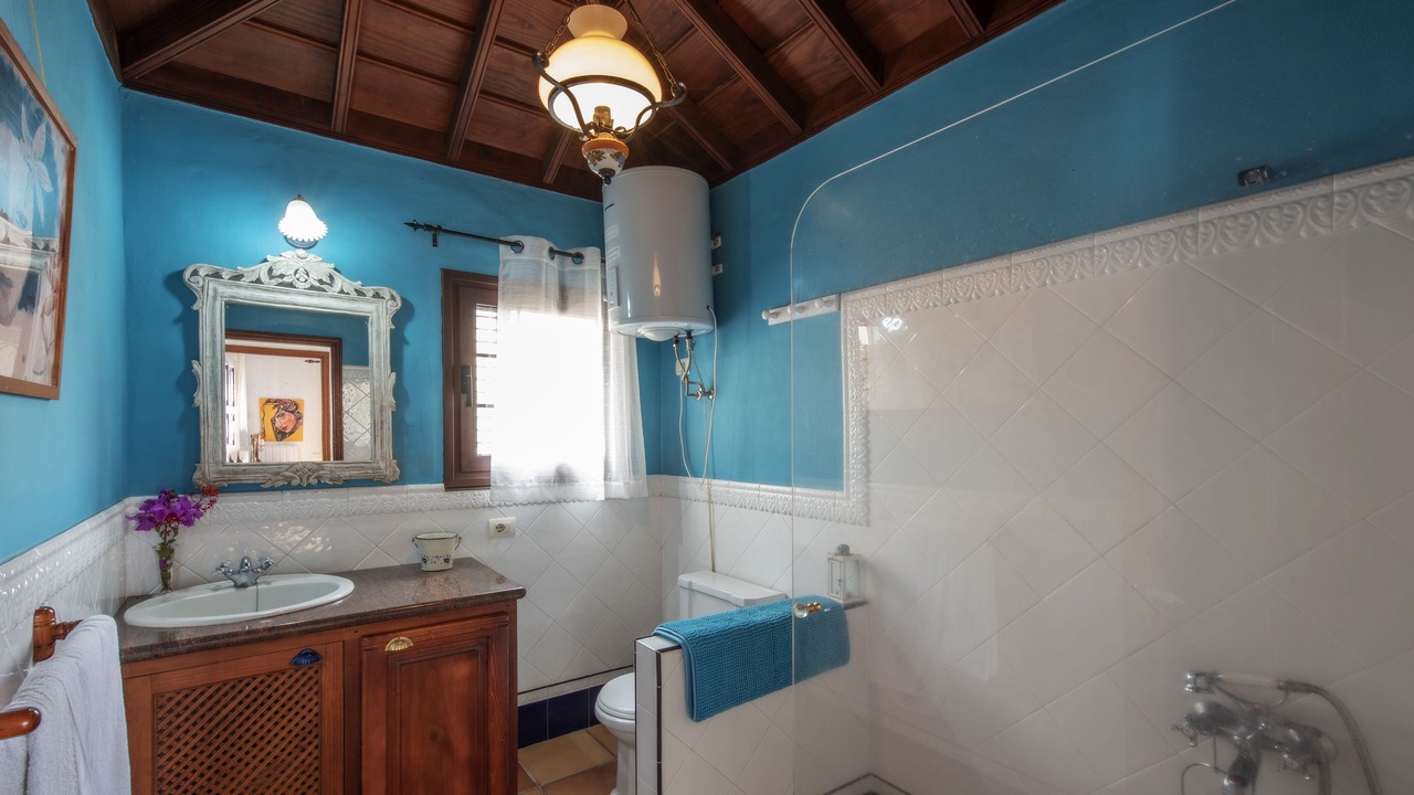 Photo of Bathroom in Fuencaliente de la Palma