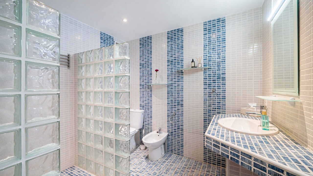 Photo of Bathroom in L'Alfas del Pi