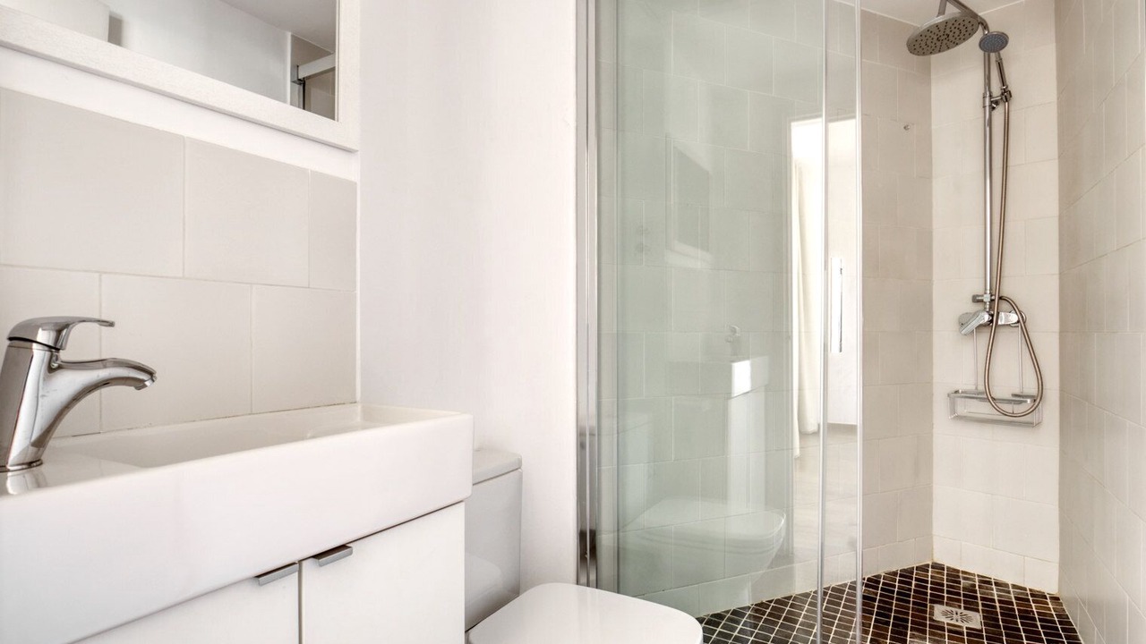 Photo of Bathroom in el Camp d'en Grassot i Gracia Nova