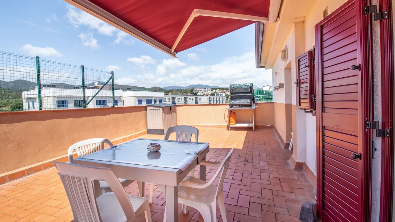 Photo of Outdoor in Llanca