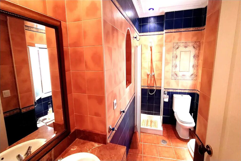 Photo of Bathroom in Barri Vell - Santa Creu