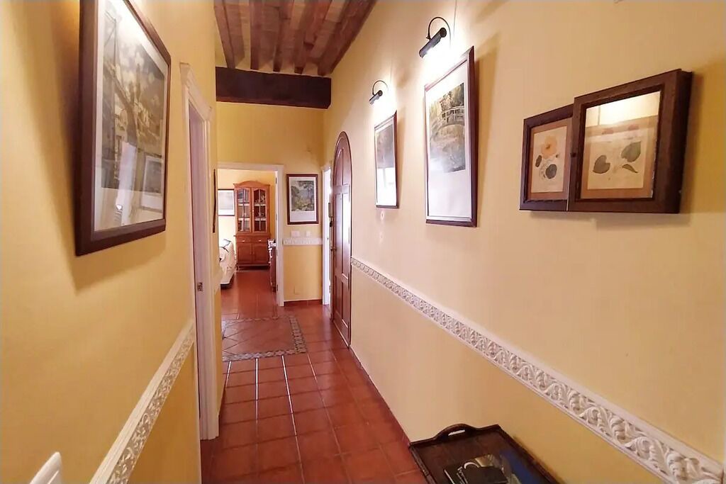 Photo of Others in Barri Vell - Santa Creu