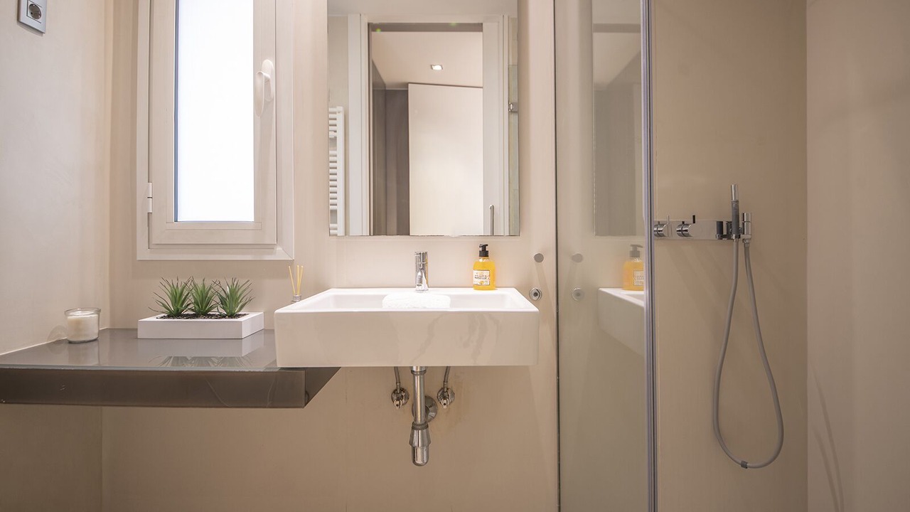 Photo of Bathroom in Eixample