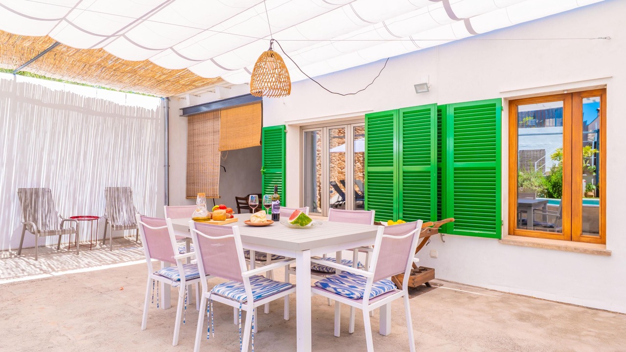 Photo of Outdoor in Pina