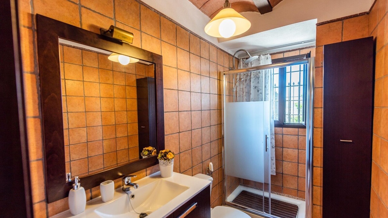 Photo of Bathroom in Rute