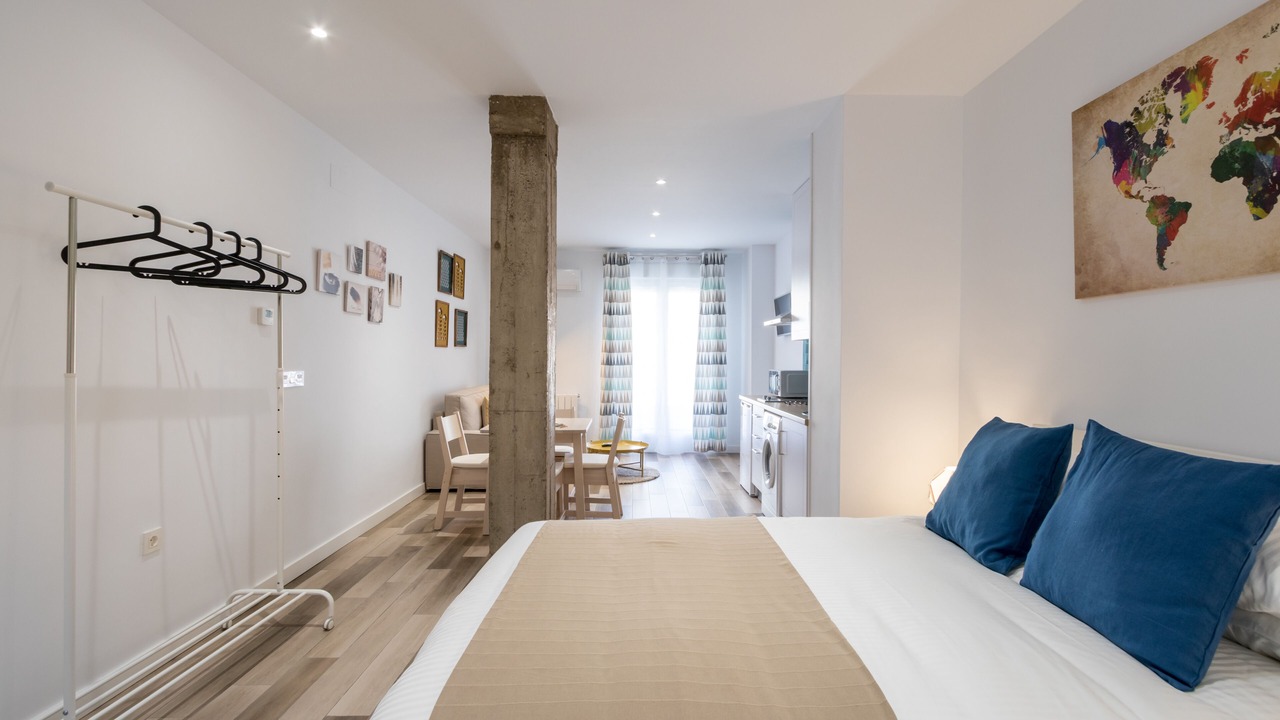 Photo of Bedroom in Figares