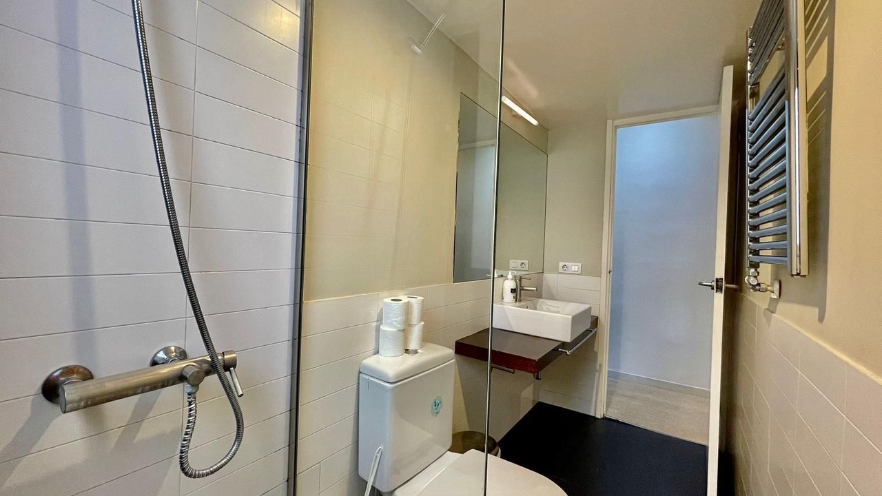Photo of Bathroom in el Camp d'en Grassot i Gracia Nova