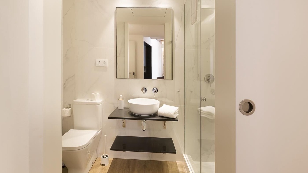 Photo of Bathroom in El Born
