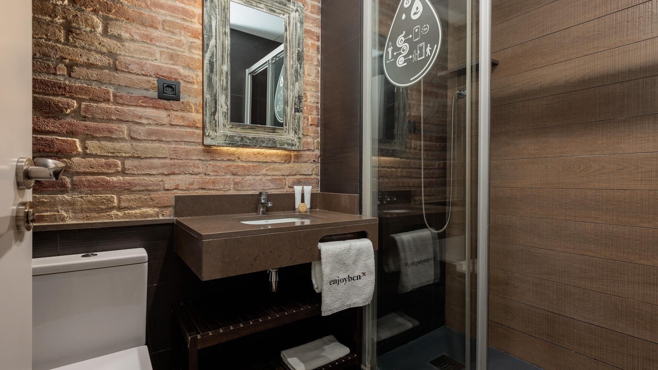 Photo of Bathroom in Esquerra de l'Eixample