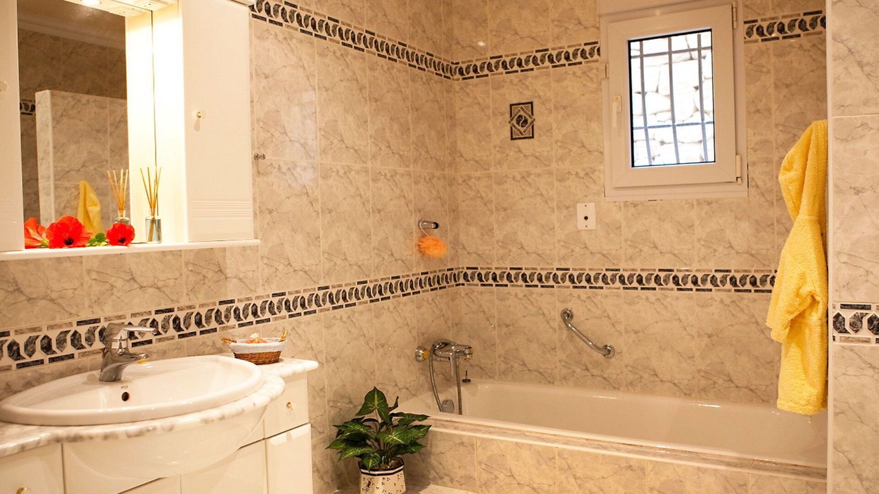 Photo of Bathroom in Fanadix