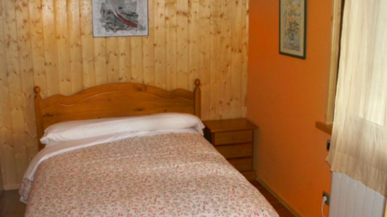 Photo of Bedroom in Villalba de la Sierra