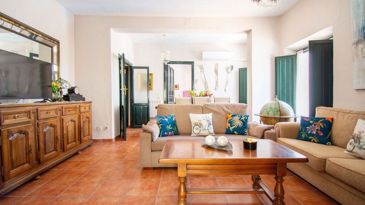 Photo of Livingroom in Ucles