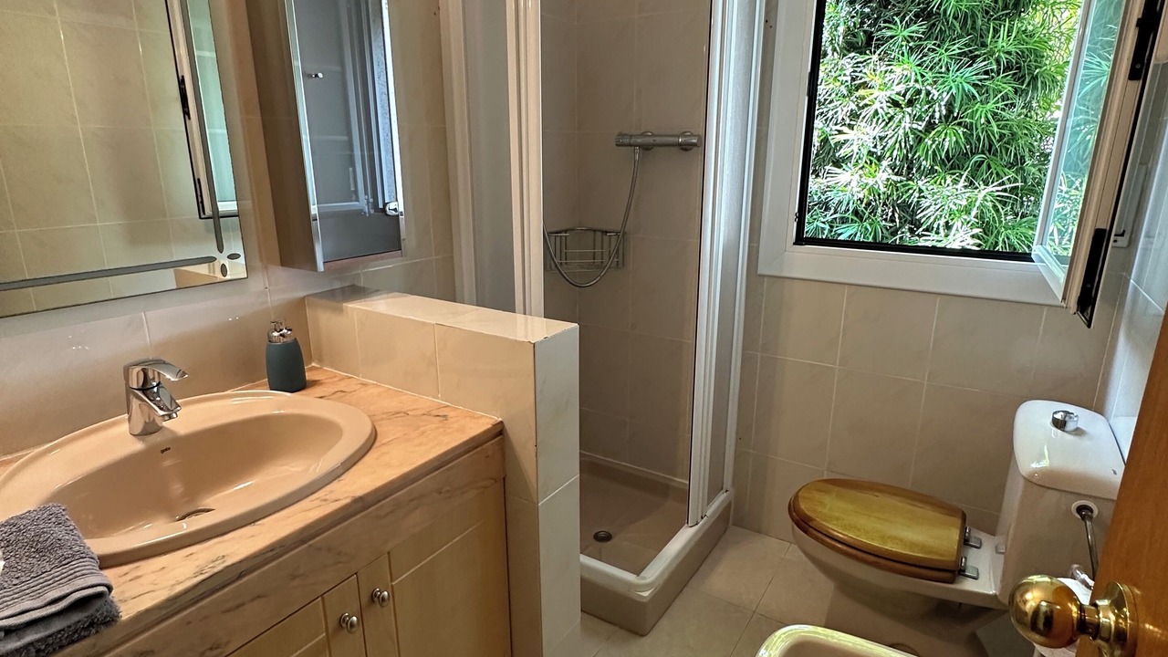 Photo of Bathroom in Vallirana
