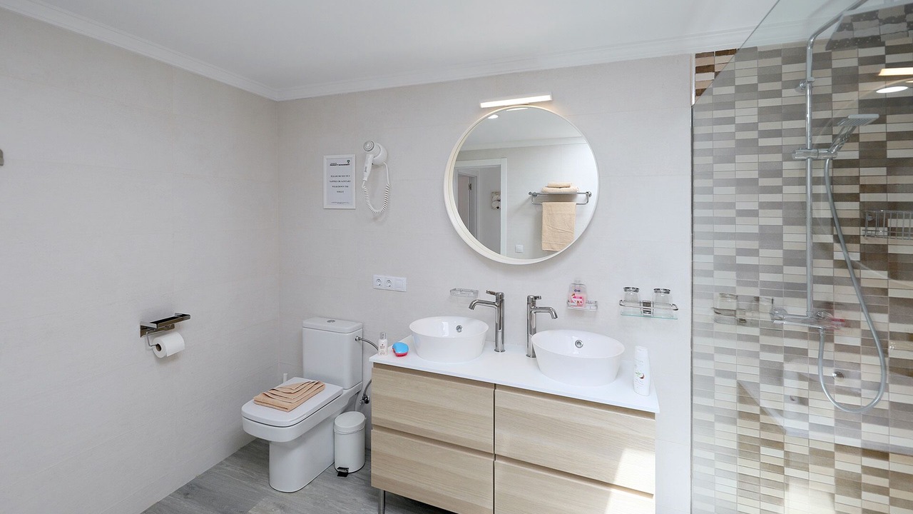Photo of Bathroom in Puerto del Carmen