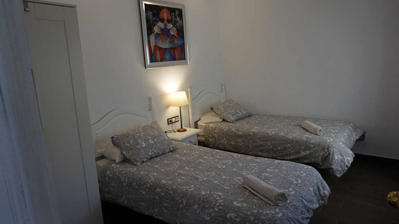 Photo of Bedroom in Alameda
