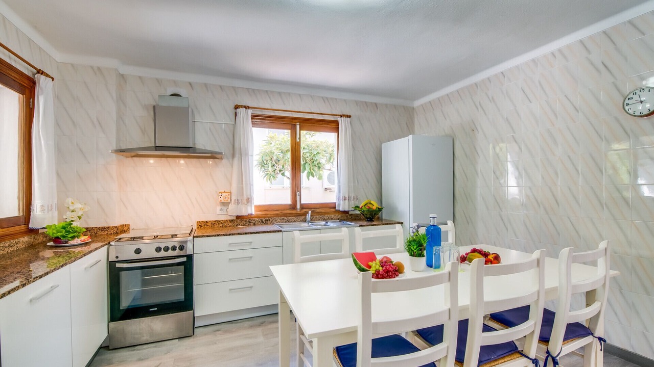 Photo of Kitchen in Alcanada