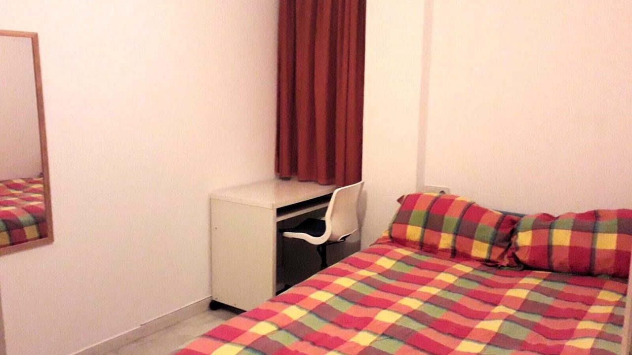Photo of Bedroom in Alameda