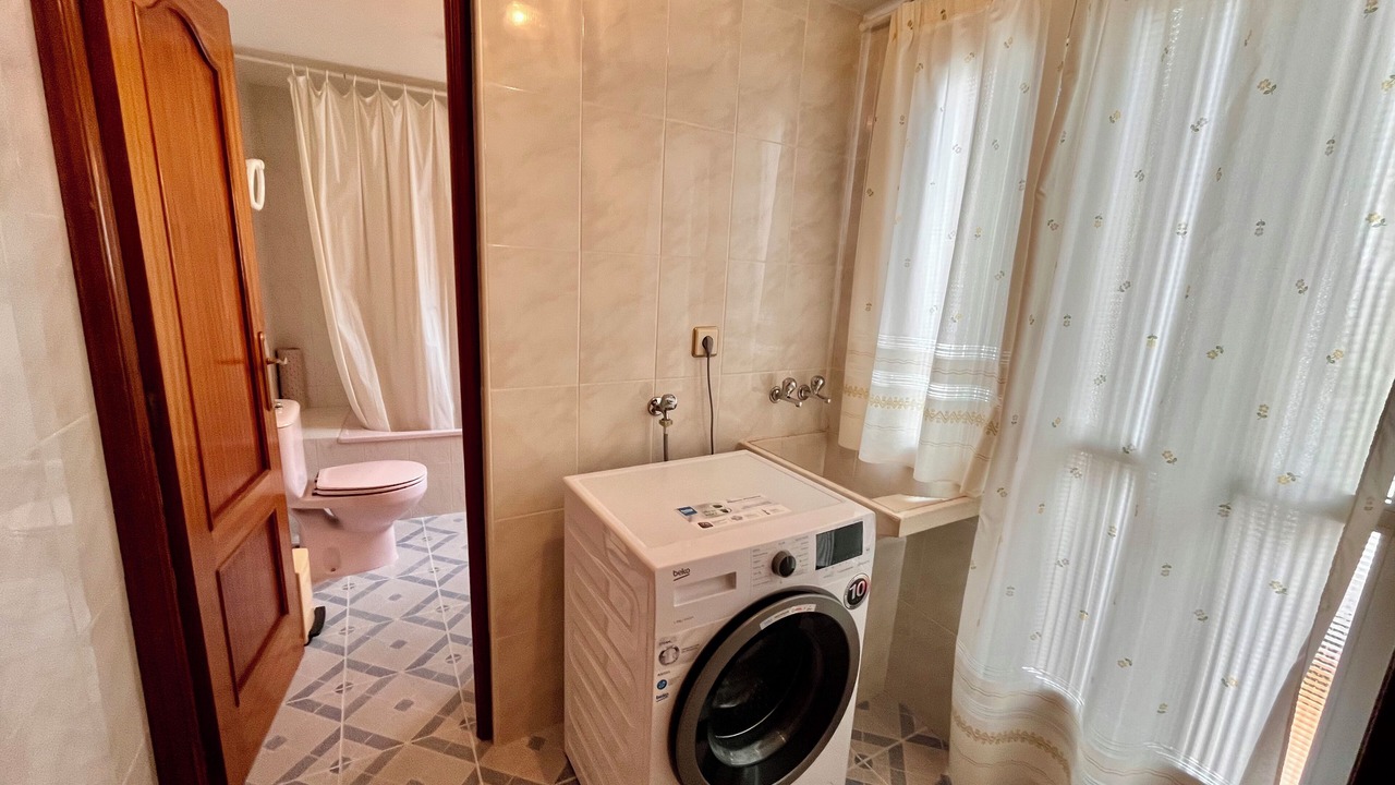 Photo of Bathroom in Rute