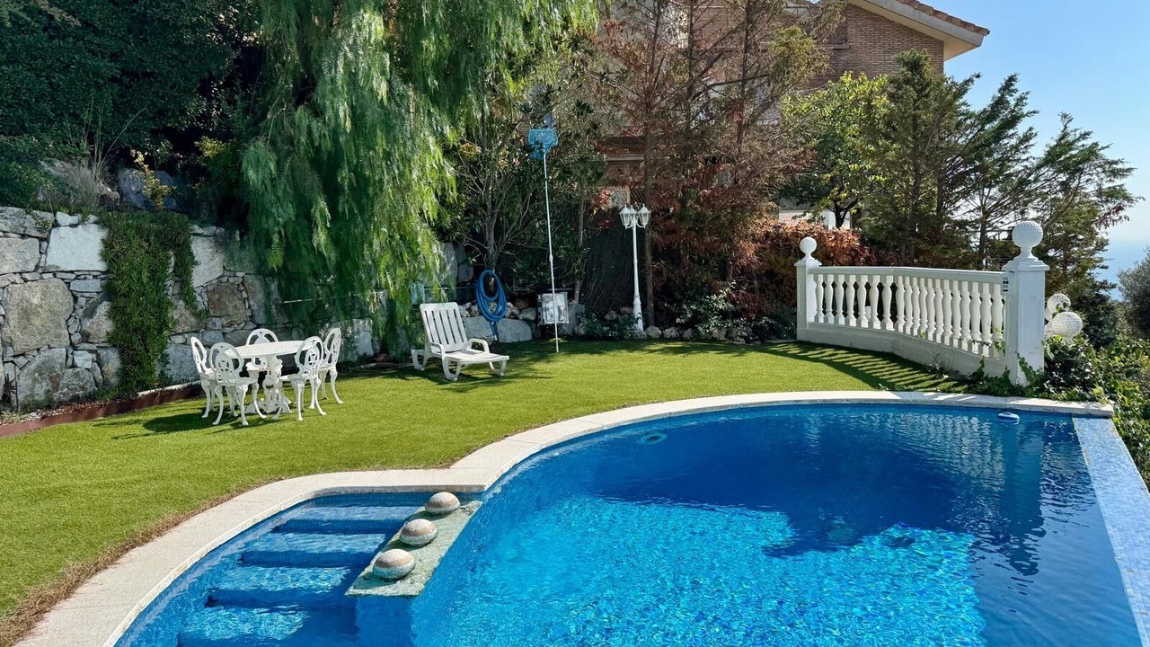 Photo of Outdoor in Cabrils