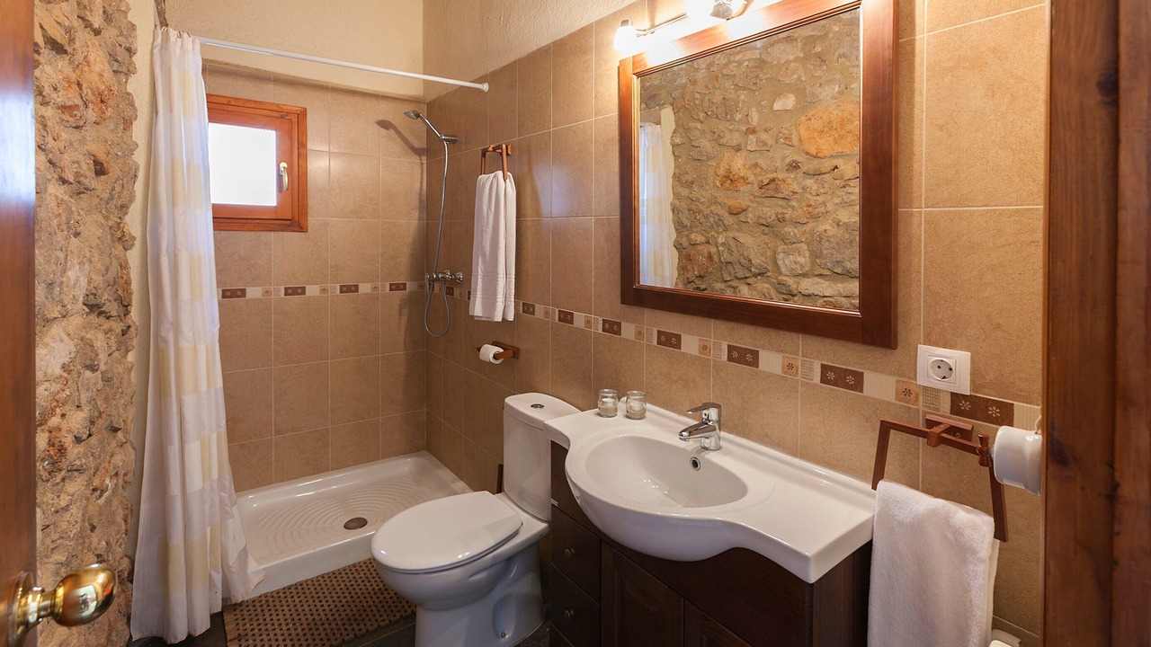 Photo of Bathroom in Farena