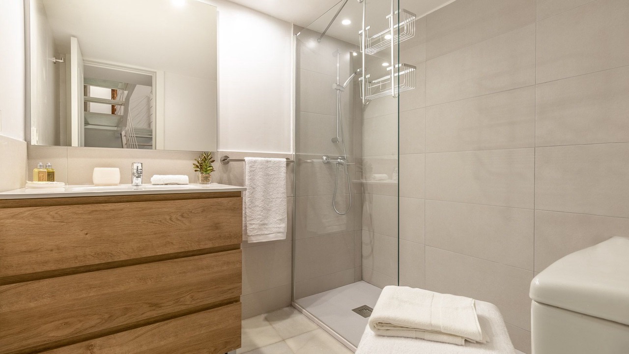 Photo of Bathroom in Golden Triangle of Art
