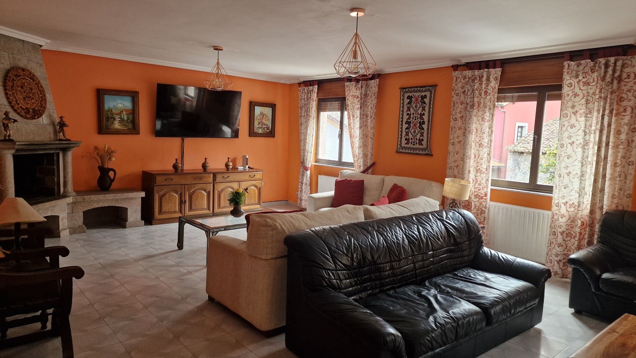Photo of Livingroom in Llanes