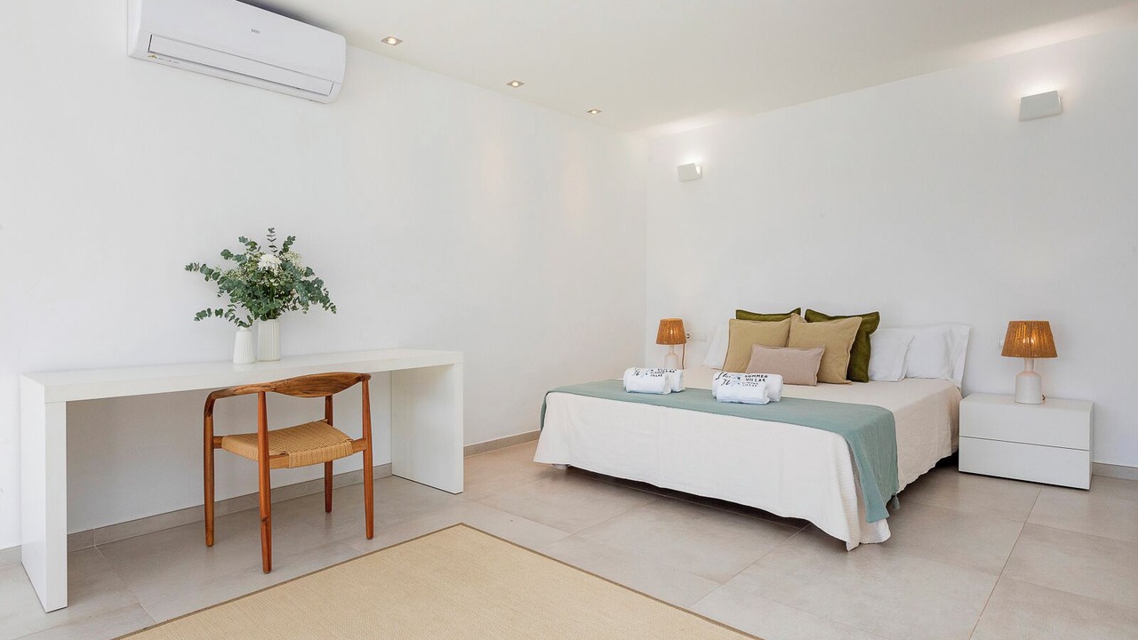 Photo of Bedroom in Sant Jordi de Ses Salines