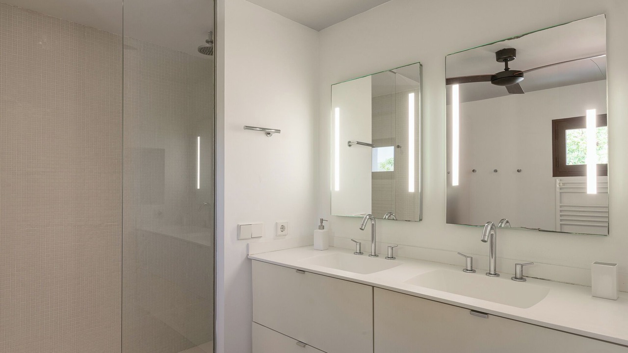 Photo of Bathroom in Sant Carles de Peralta