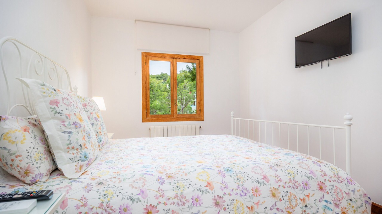 Photo of Bedroom in Costa d'en Blanes
