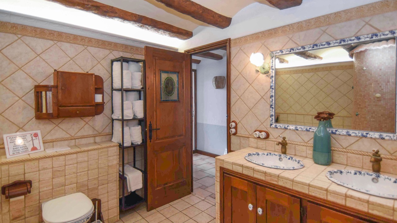 Photo of Bathroom in Masnou