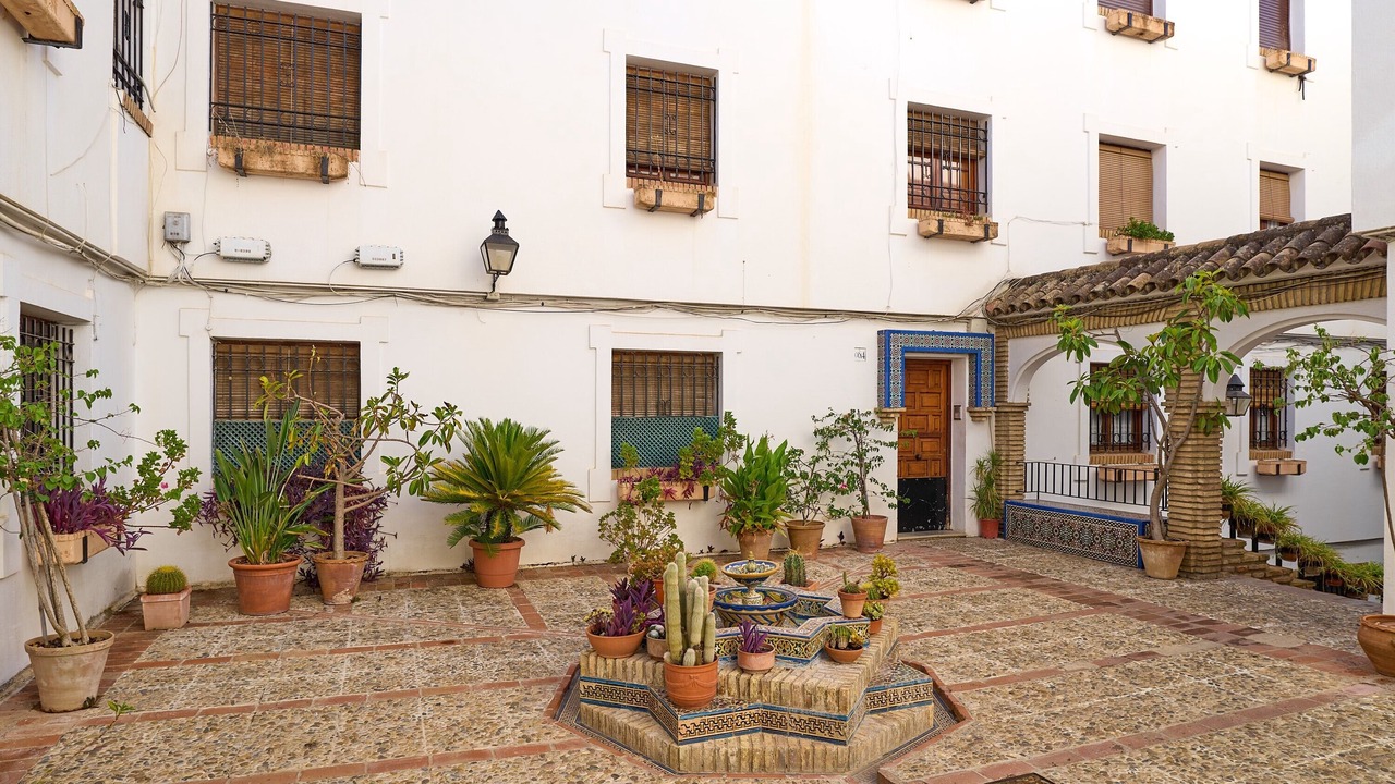 Photo of Outdoor in La Trinidad-San Juan y Todos los Santos
