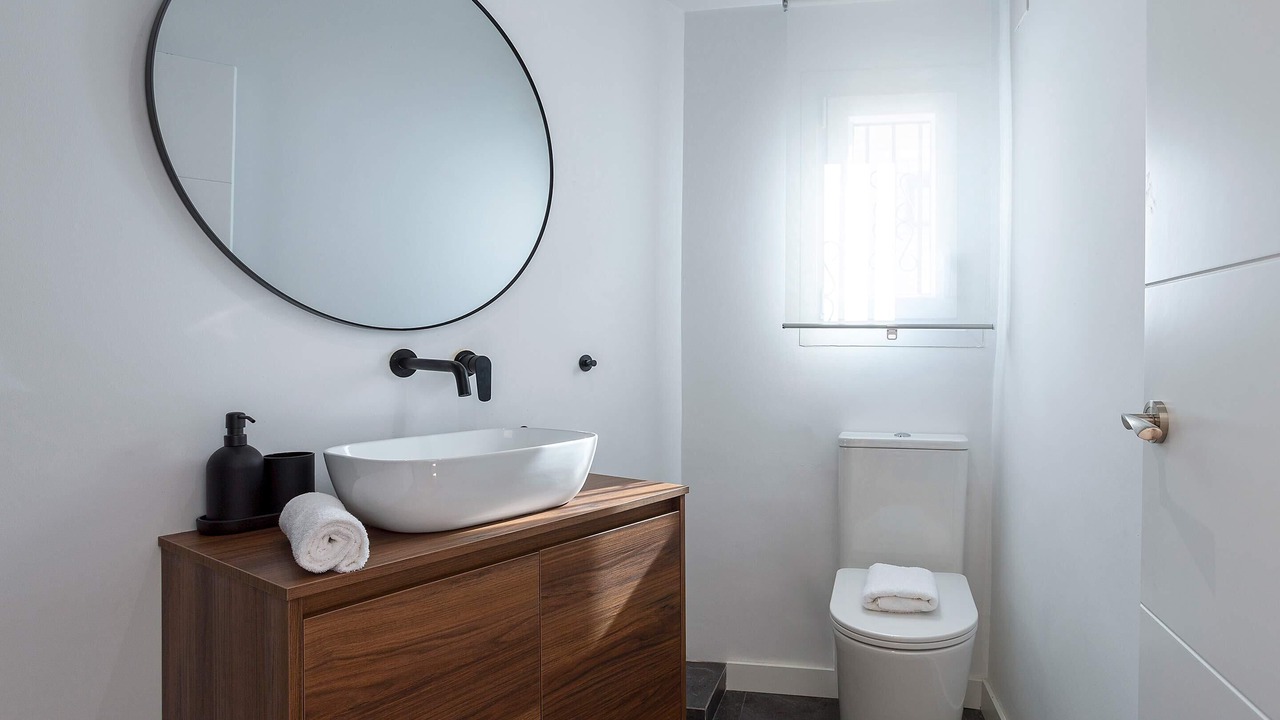 Photo of Bathroom in Jewish Quarter