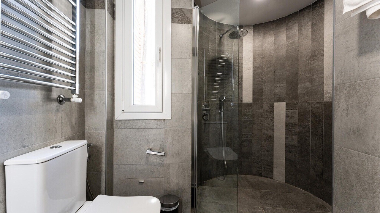 Photo of Bathroom in Torremolinos City Centre