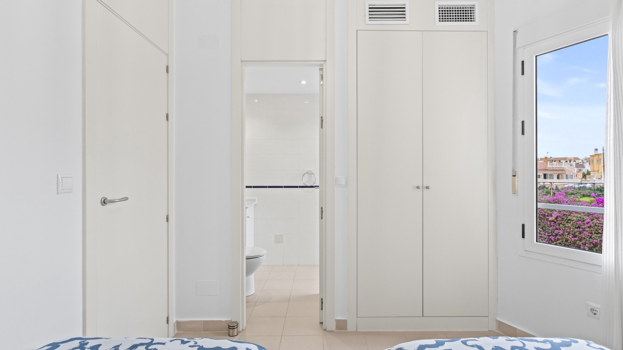 Photo of Bedroom in Flamenca Beach