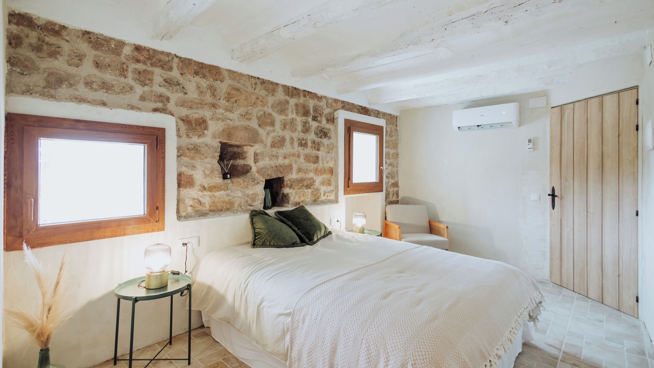 Photo of Bedroom in Sant Marti de Tous