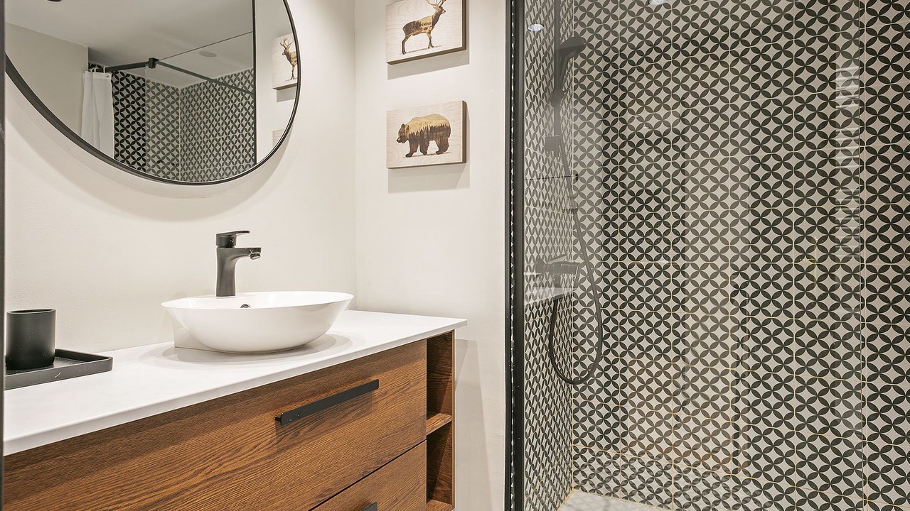 Photo of Bathroom in Beret