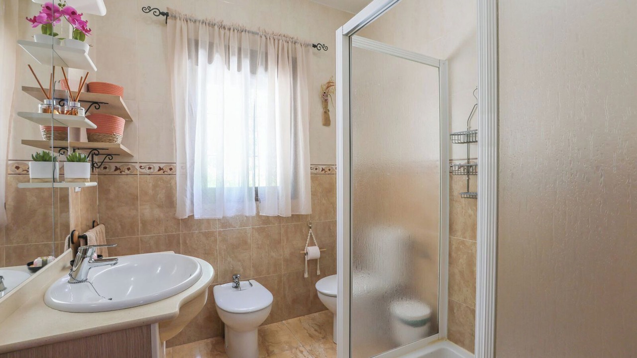 Photo of Bathroom in Iznajar
