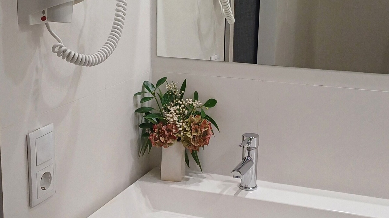 Photo of Bathroom in Vic