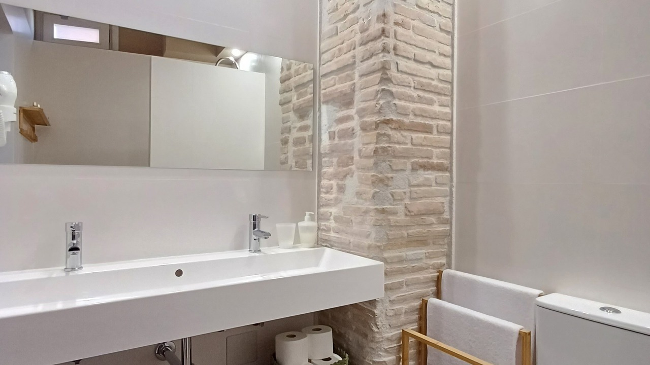 Photo of Bathroom in Vic