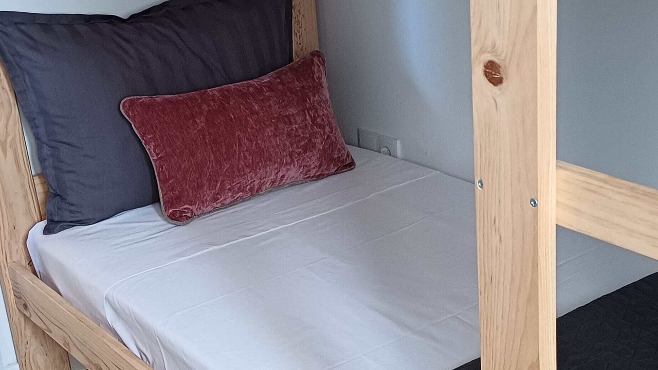 Photo of Bedroom in Vic