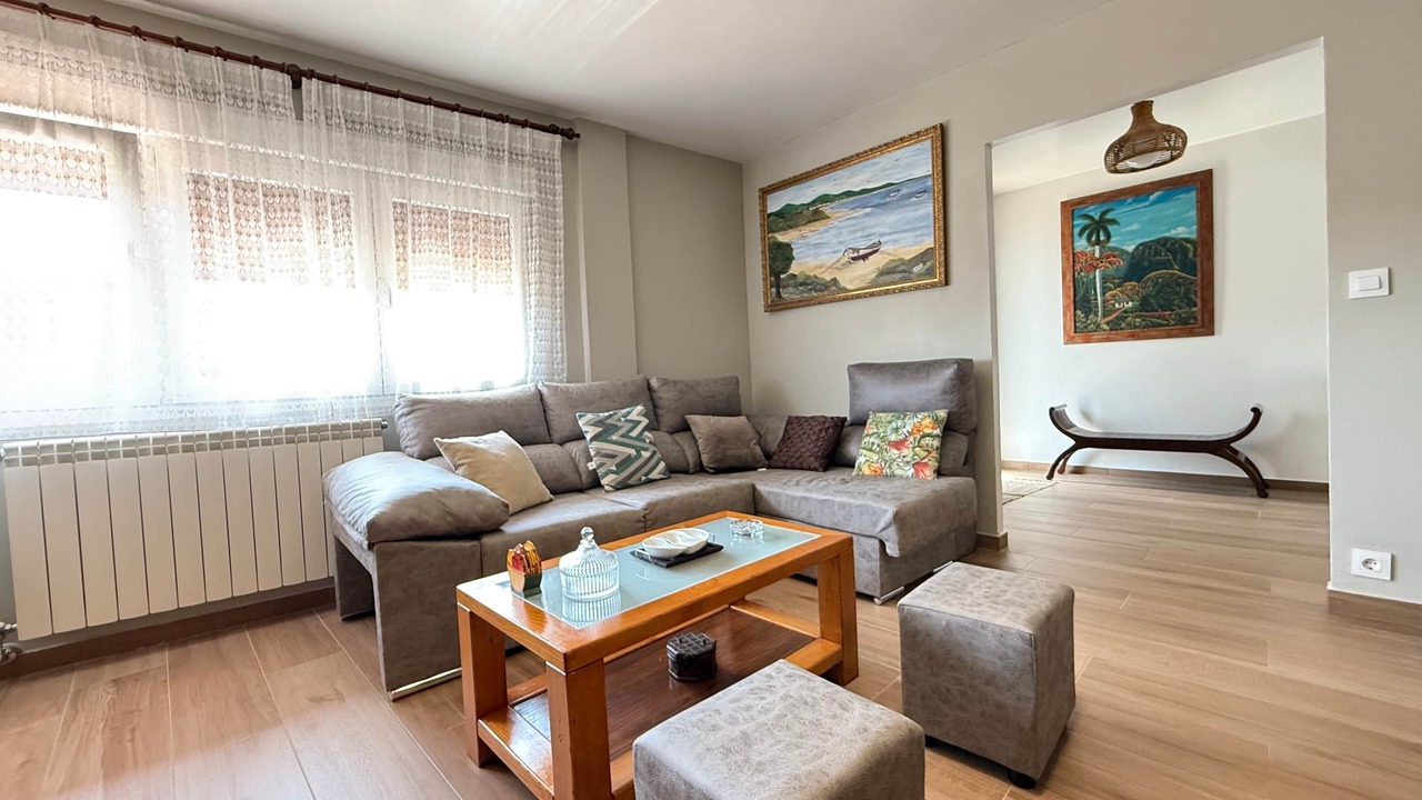 Photo of Livingroom in Noia