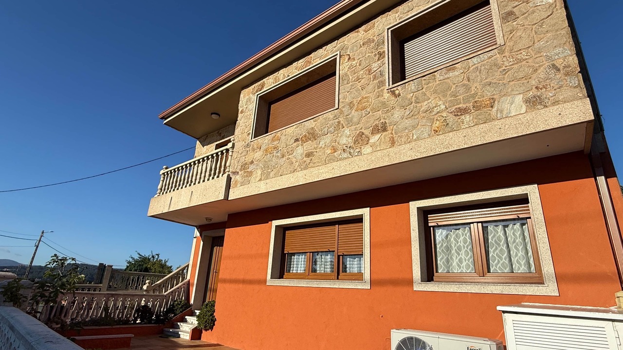 Photo of Outdoor in Noia