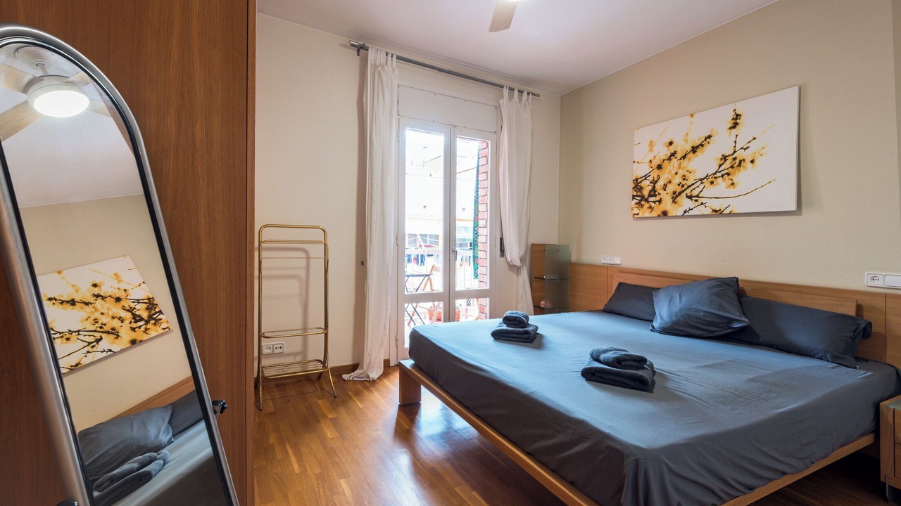 Photo of Bedroom in El Poble-sec