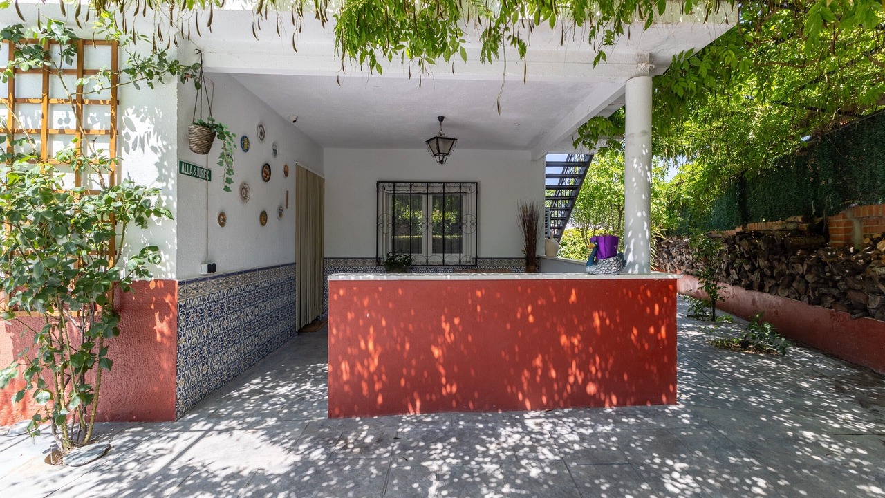 Photo of Patio Balcony in El Viso de San Juan